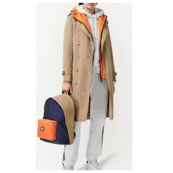Burberry Kensington Long Trench